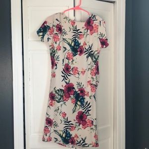 Floral maternity dress